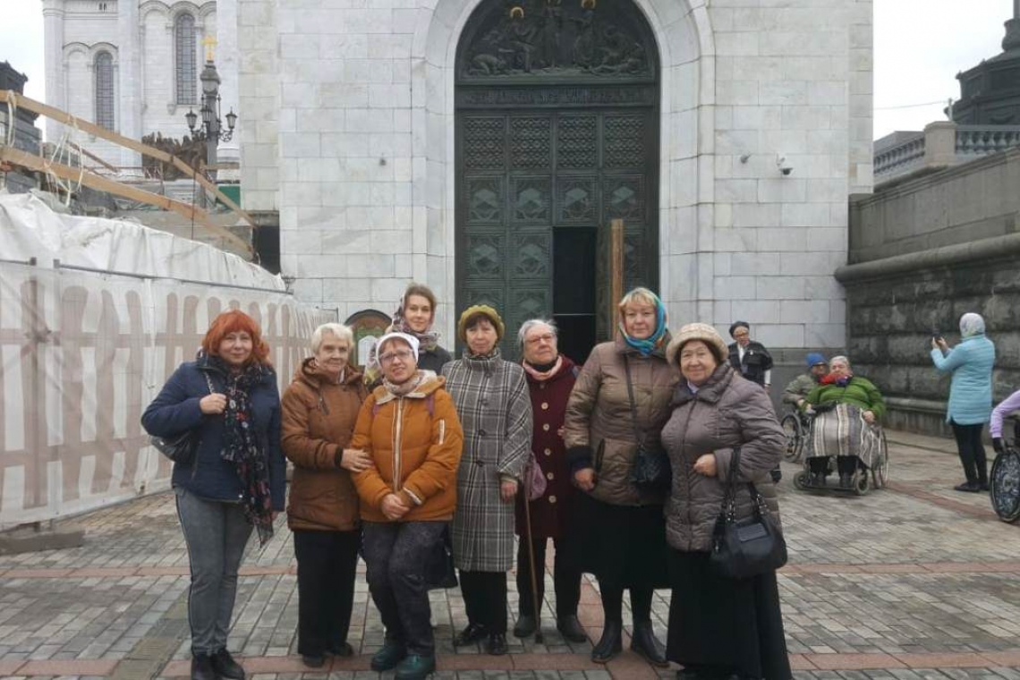 Преображенские общественные советники приложились к величайшим православным святыням