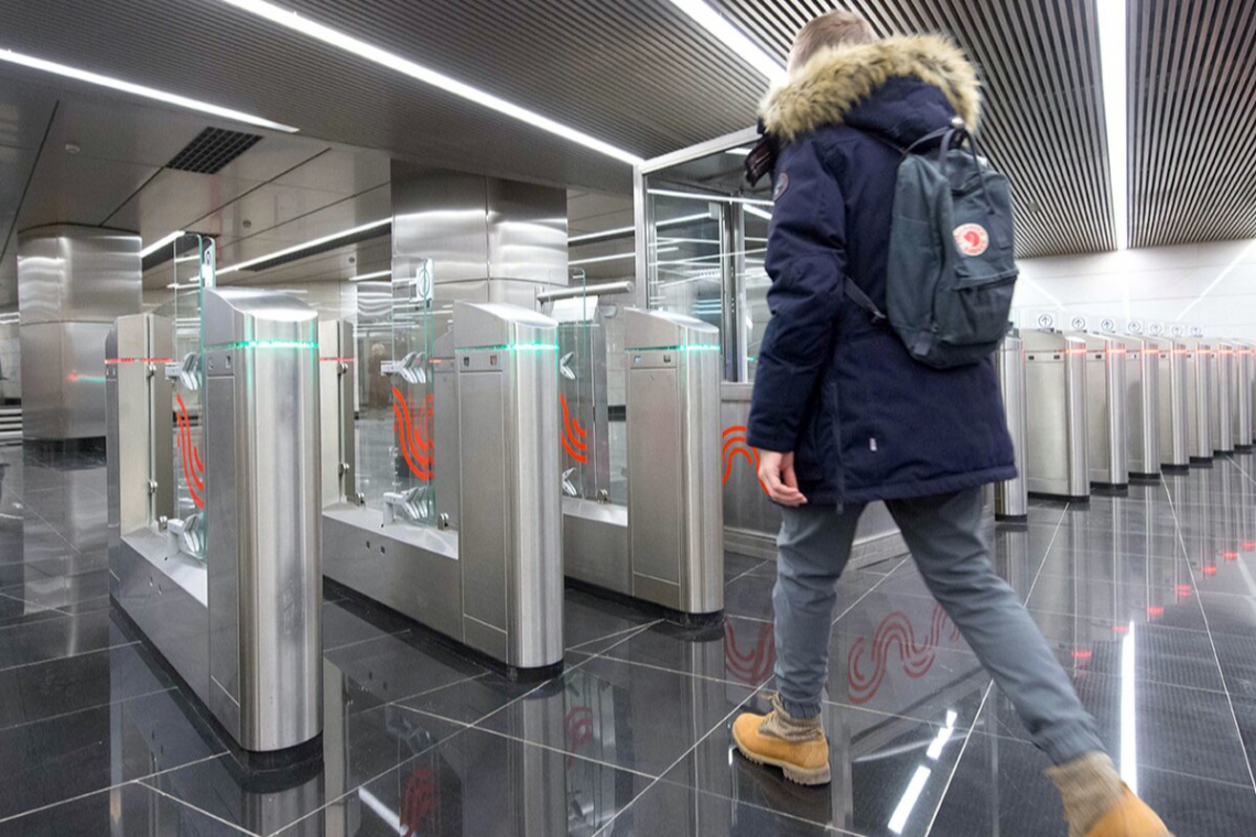 Почти 700 тысяч карт москвича оформили студенты за пять лет на портале mos.ru
